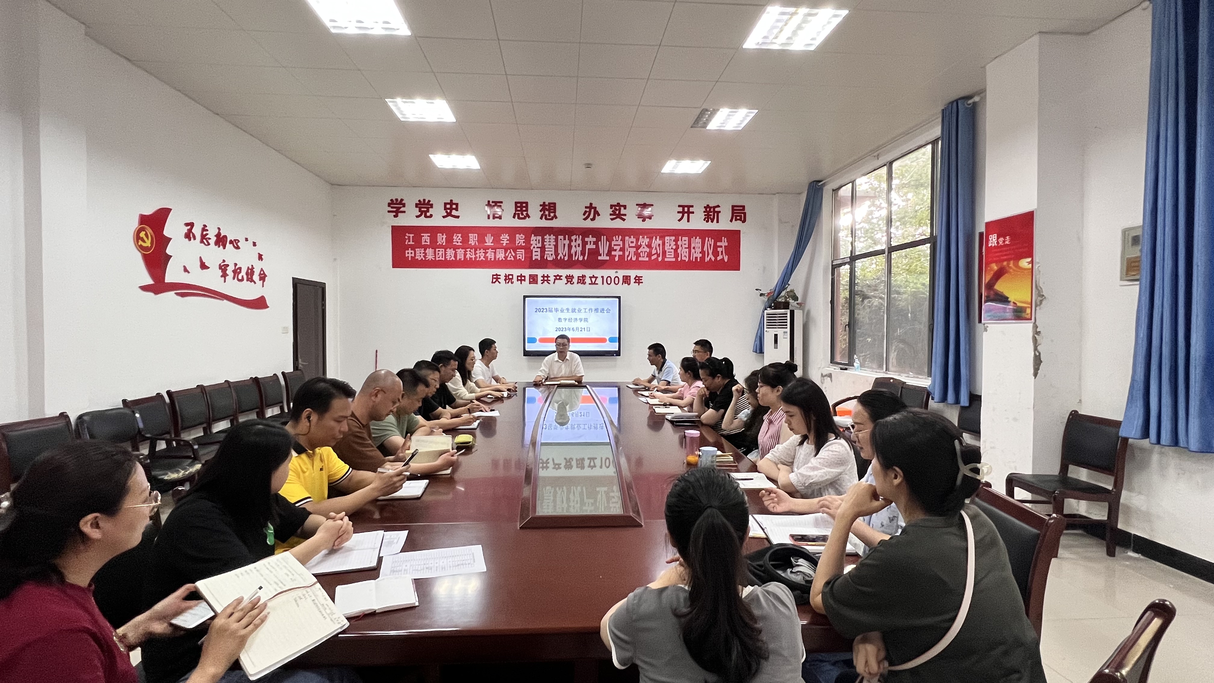 c75e8324ee54632a1dcc82ba4289576